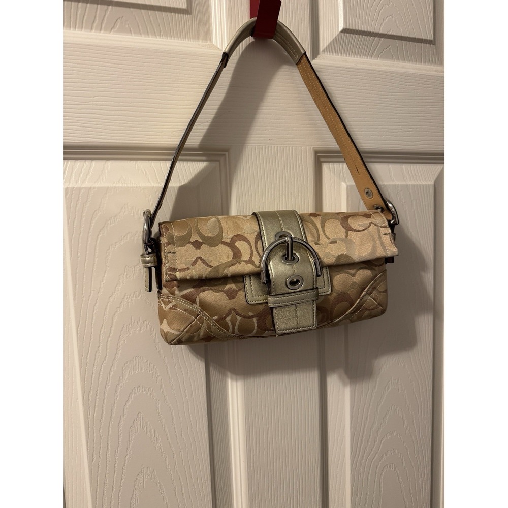 Coach Y2K SOHO Signature Cream/Metallic Gold Shoulder Bag w Silver Hardware 0492